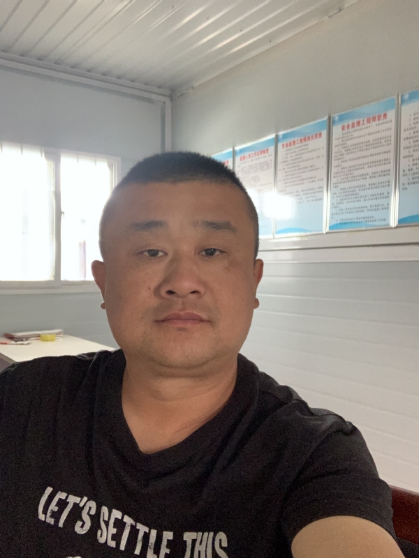 丘山??的第一张照片--乌鲁木齐残疾人相亲网