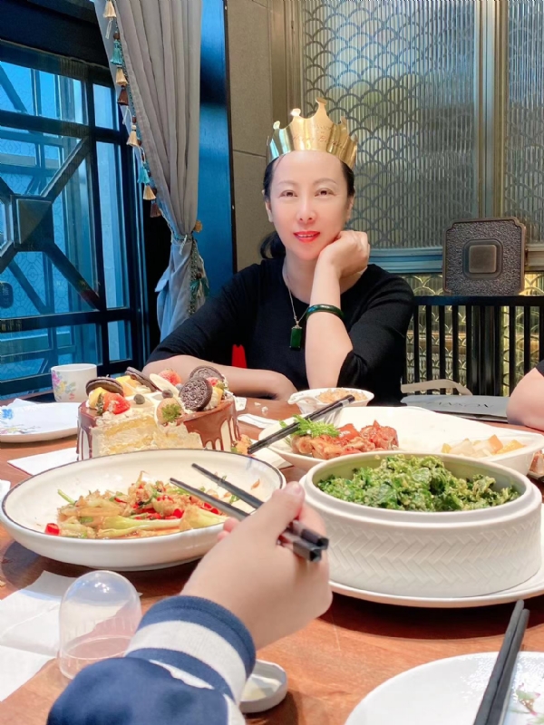 红红的第二张照片--乌鲁木齐残疾人相亲网